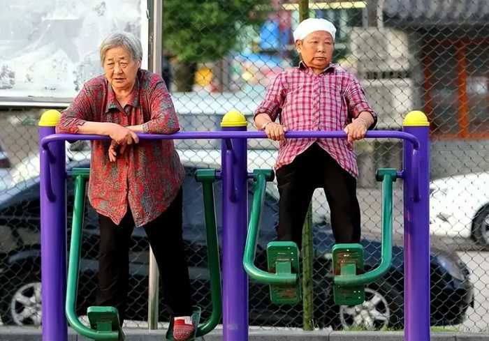 能活到100岁的老人,大部分都是在60岁时,不做这3件事